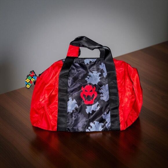 NWT Official Nintendo Bowser Duffell Bag HTF B11 - Picture 1 of 5